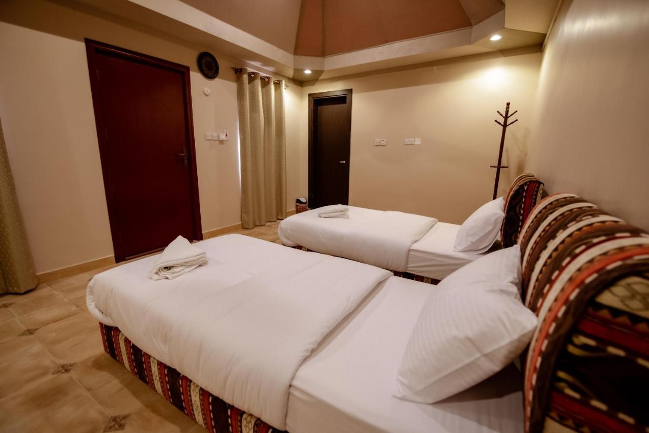 Desert Rose Camp Badīyah Стая снимка
